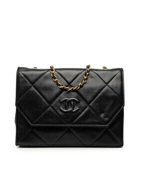 Chanel Vintage Diamond Cc Flap Bag #356901C21B